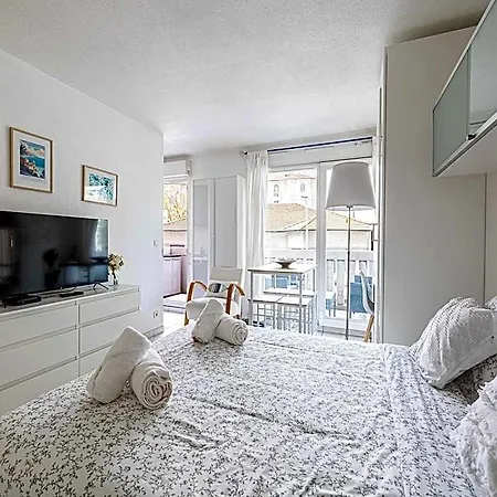 Hotel Charming With Balcony Pool -heart Of Nizza