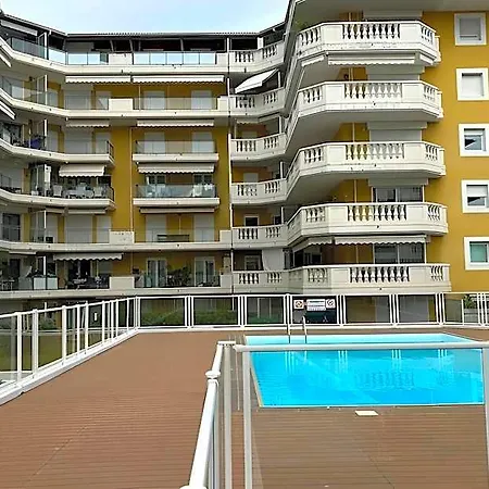Hotel Charming With Balcony Pool -heart Of Nizza